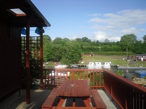 Carrybridge Lakeside Lodge 에니스킬런 외부 사진