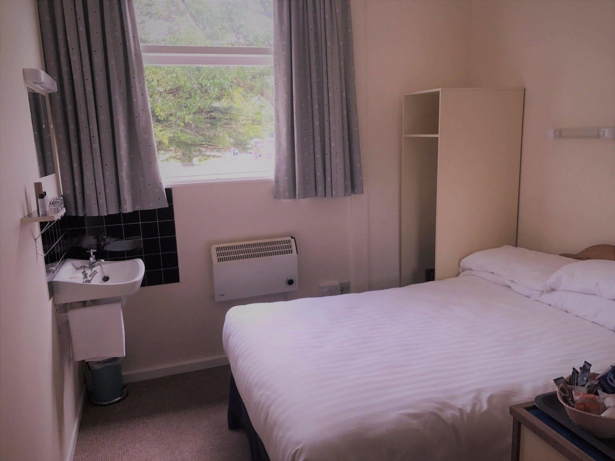 Carrybridge Lakeside Lodge 에니스킬런 외부 사진
